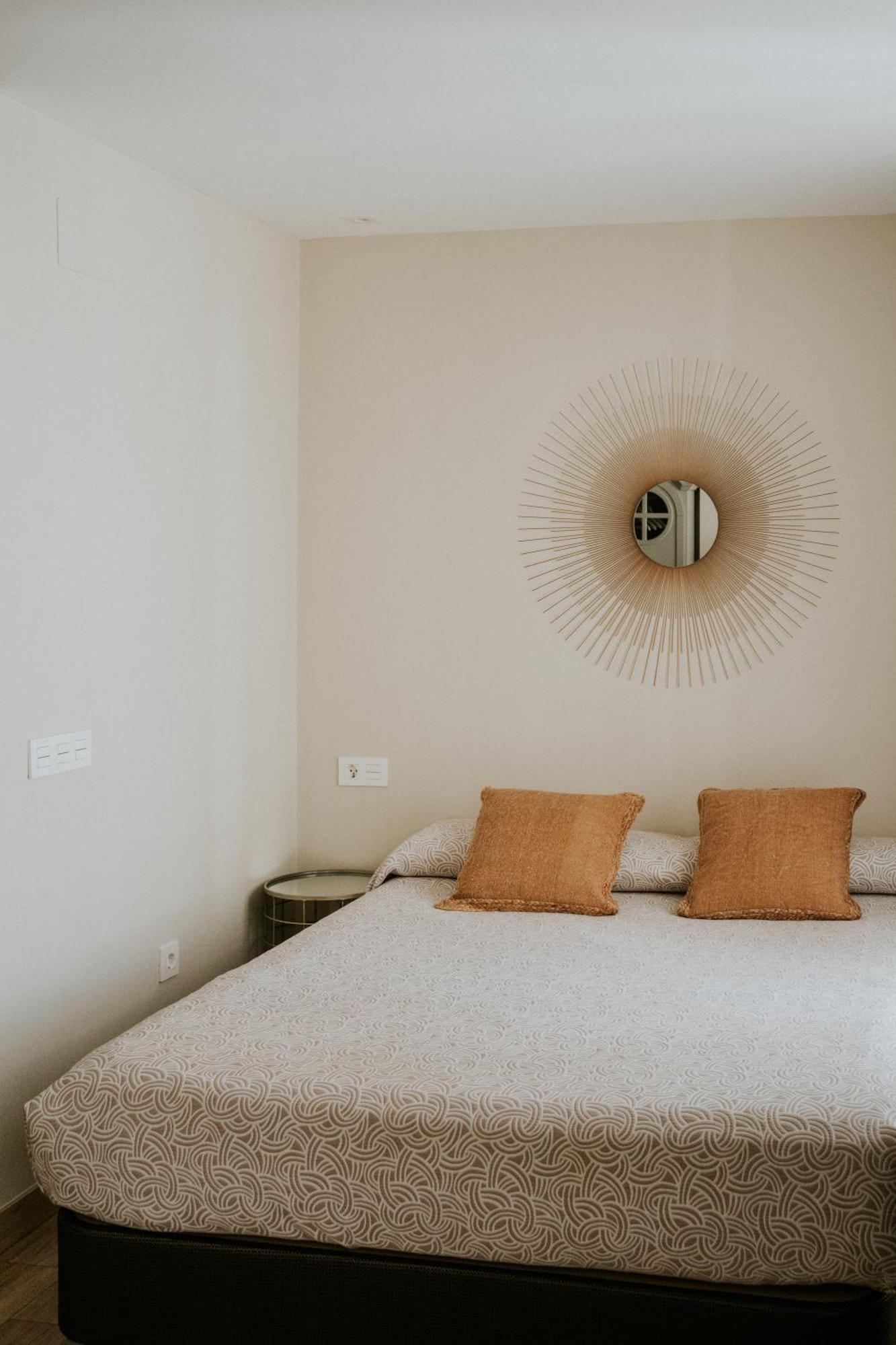 Apartamentos Levante - Mares Torre Del Mar Dış mekan fotoğraf